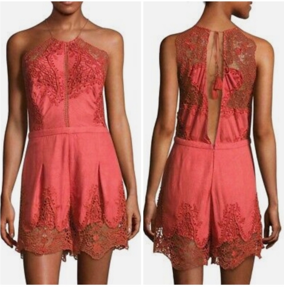 Saks Fith Avenue Vierna Papaya Halter Lace Romper Size Small
